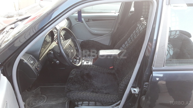 Mercedes C 200 1999, 230,000 km - 2.0 l - Bakı