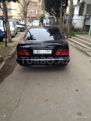 Mercedes E 280 2000, 221,107 km - 2.8 l - Bakı