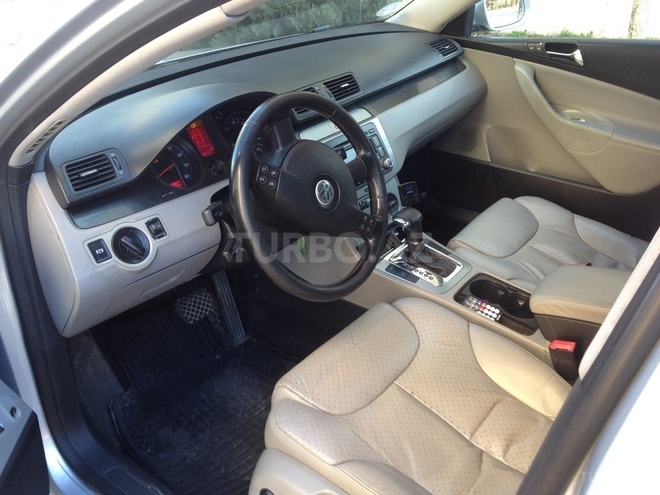 Volkswagen Passat 2005, 290,850 km - 2.0 l - Bakı