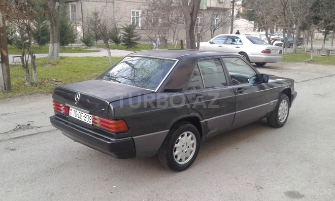 Mercedes 190 1993, 240,000 km - 1.9 l - Sumqayıt
