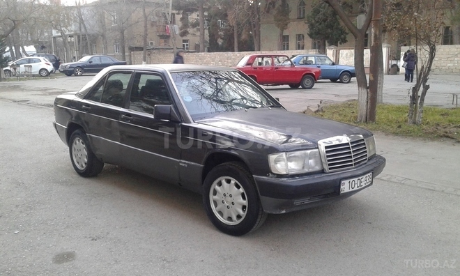Mercedes 190 1993, 240,000 km - 1.9 l - Sumqayıt