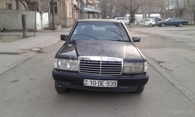 Mercedes 190 1993, 240,000 km - 1.9 l - Sumqayıt