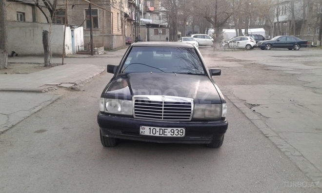 Mercedes 190 1993, 240,000 km - 1.9 l - Sumqayıt