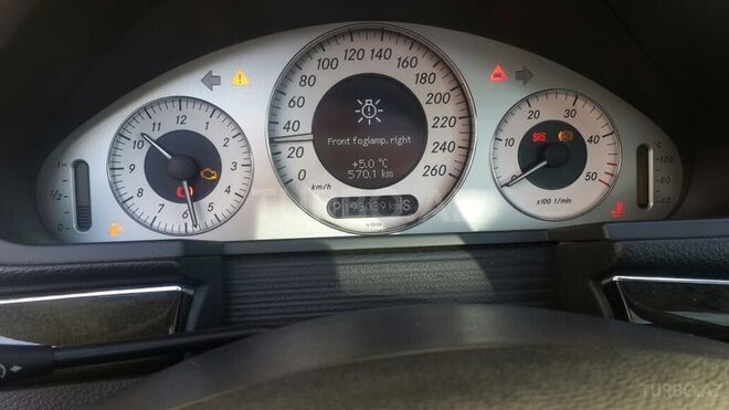 Mercedes E 270 2002, 193,000 km - 2.7 l - Bakı