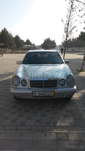 Mercedes E 220 1997, 25,000 km - 2.2 l - Sumqayıt