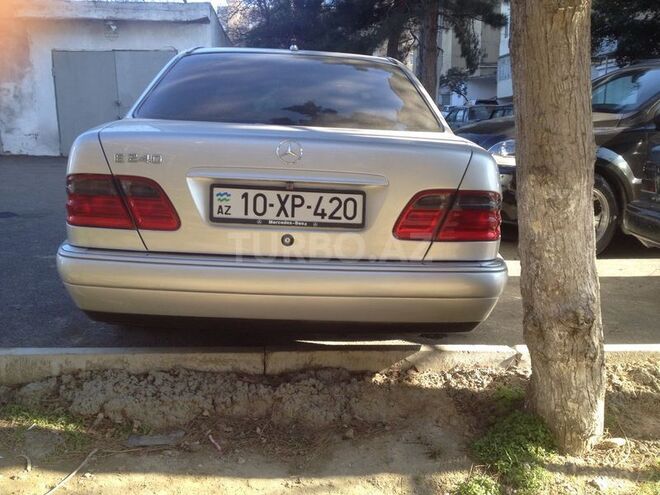Mercedes E 240 1998, 326,000 km - 2.4 л - Bakı