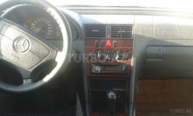 Mercedes C 200 1998, 267,000 km - 2.0 л - Salyan