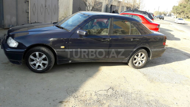 Mercedes C 180 1998, 280,000 km - 1.8 л - Bakı