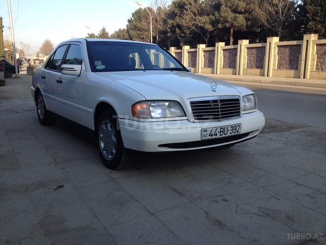 Mercedes C 180 1995, 350,000 km - 1.8 l - Bakı