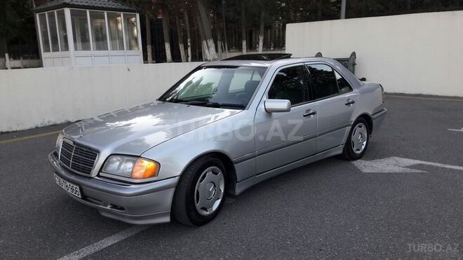 Mercedes C 280 1999, 225,000 km - 2.8 l - Sumqayıt
