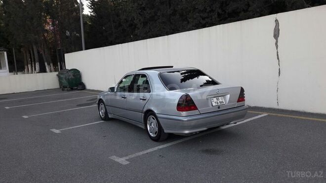 Mercedes C 280 1999, 225,000 km - 2.8 l - Sumqayıt