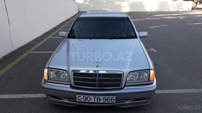 Mercedes C 280 1999, 225,000 km - 2.8 l - Sumqayıt