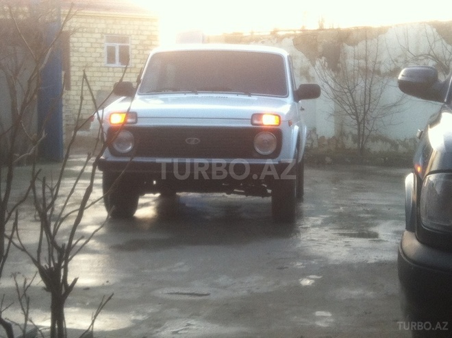 LADA (VAZ) Niva 2006, 200,000 km - 1.6 l - Bakı