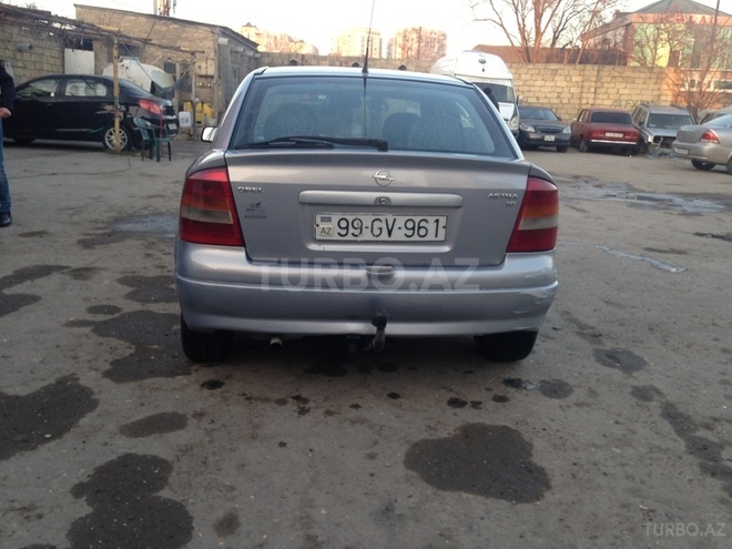 Opel Astra 2003, 203,000 km - 1.6 l - Bakı