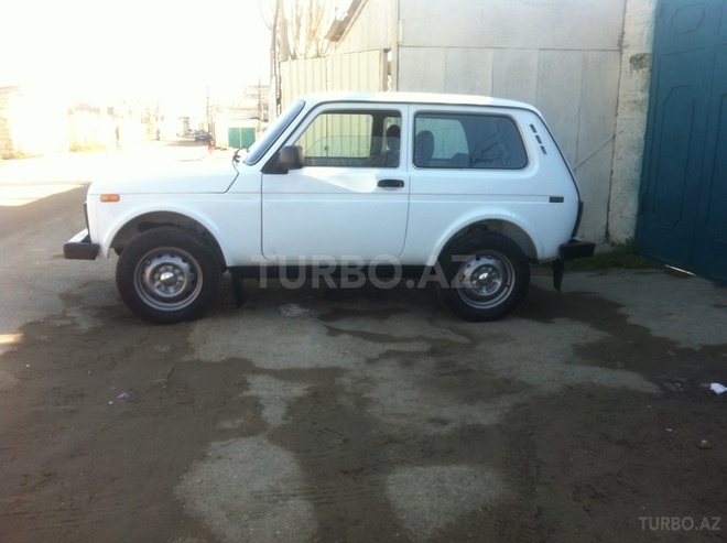 LADA (VAZ) Niva 2006, 200,000 km - 1.6 l - Bakı