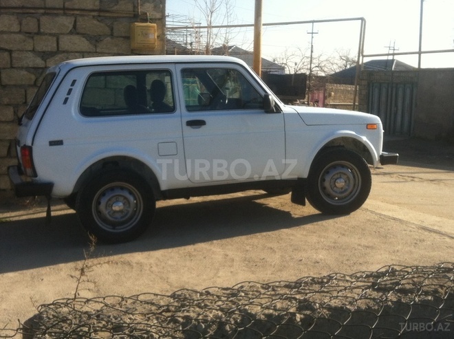 LADA (VAZ) Niva 2006, 200,000 km - 1.6 l - Bakı