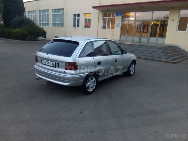 Opel Astra 1993, 350,246 km - 1.6 л - Bakı