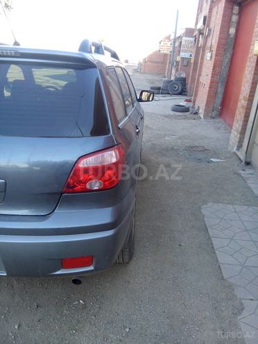 Mitsubishi Outlander 2006, 185,000 km - 2.4 l - Gəncə