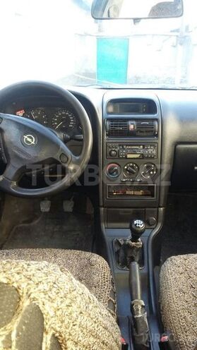 Opel Astra 1999, 234,000 km - 1.6 l - Şəki