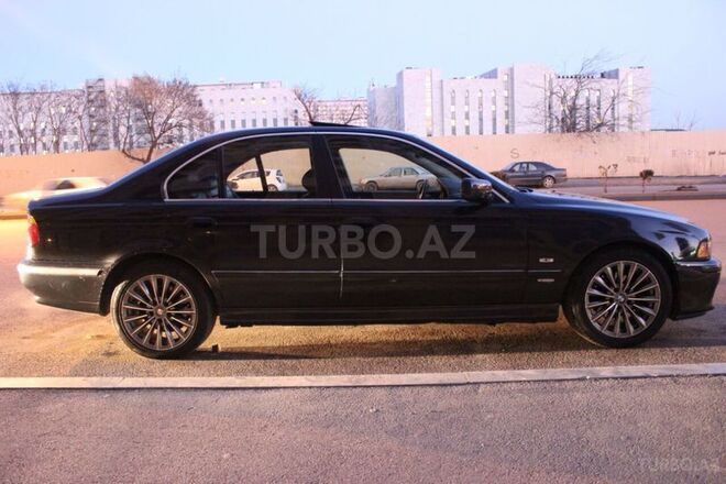 BMW 525 2000, 200,000 km - 2.5 l - Bakı