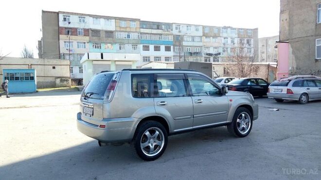 Nissan X-Trail 2002, 200,000 km - 2.0 л - Sumqayıt