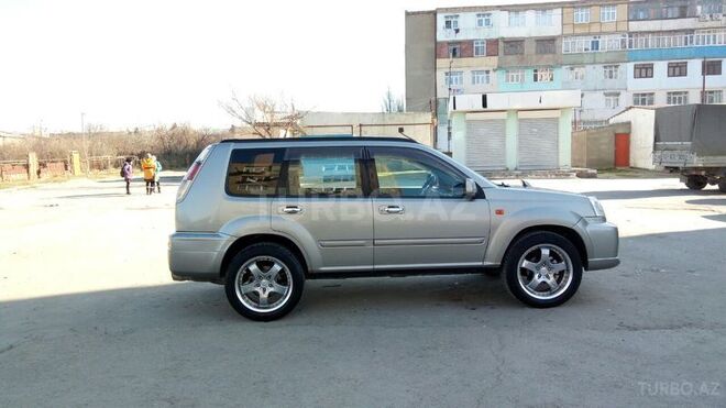 Nissan X-Trail 2002, 200,000 km - 2.0 л - Sumqayıt