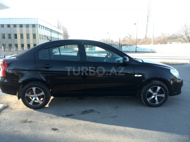 Hyundai Accent 2010, 115,445 km - 1.4 л - Bakı