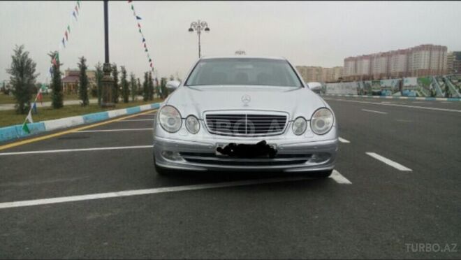 Mercedes E 300 2006, 118,623 km - 3.0 l - Sumqayıt