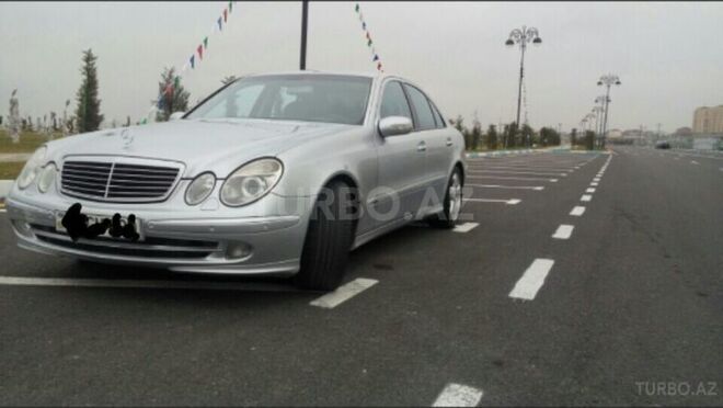 Mercedes E 300 2006, 118,623 km - 3.0 l - Sumqayıt