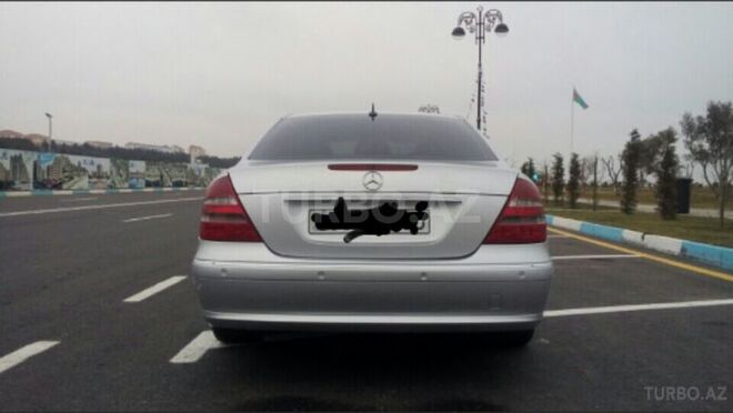 Mercedes E 300 2006, 118,623 km - 3.0 l - Sumqayıt