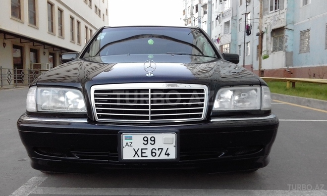 Mercedes C 230 1998, 290,000 km - 2.3 l - Sumqayıt