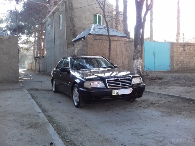 Mercedes C 180 1997, 250,000 km - 1.8 l - Sumqayıt