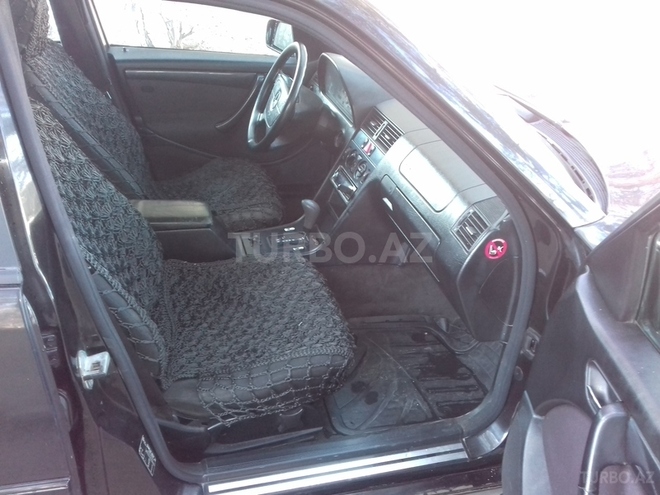 Mercedes C 180 1997, 250,000 km - 1.8 l - Sumqayıt