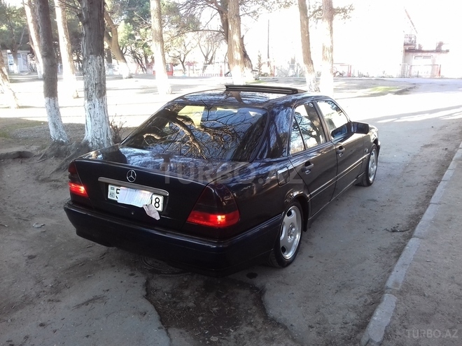 Mercedes C 180 1997, 250,000 km - 1.8 l - Sumqayıt