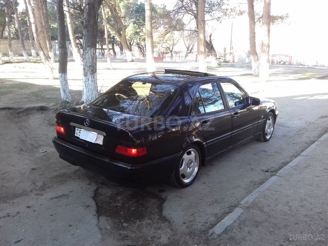 Mercedes C 180 1997, 250,000 km - 1.8 l - Sumqayıt