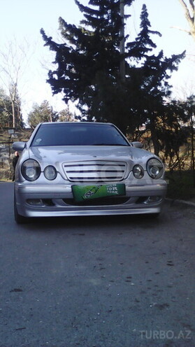 Mercedes E 240 2000, 159,000 km - 2.4 l - Bakı