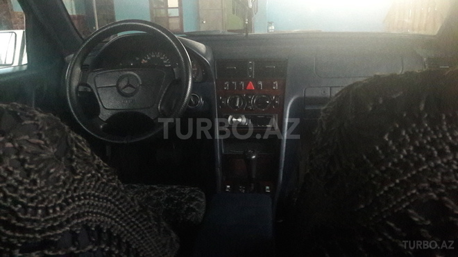 Mercedes C 220 1998, 350,000 km - 2.2 l - Biləsuvar