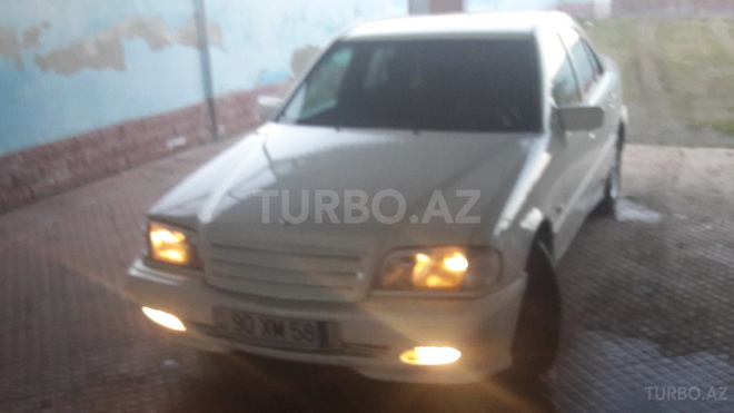 Mercedes C 220 1998, 350,000 km - 2.2 l - Biləsuvar