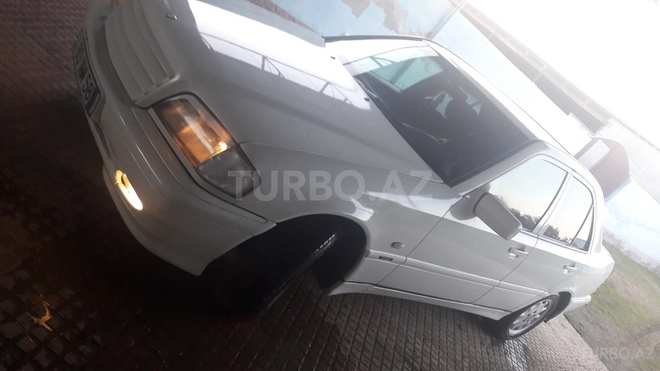Mercedes C 220 1998, 350,000 km - 2.2 l - Biləsuvar