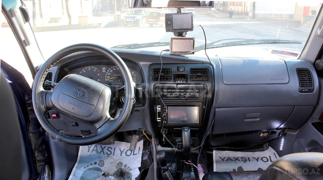 Toyota Surf 1996, 286,000 km - 3.0 l - Qusar