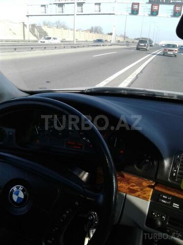 BMW 528 1998, 280,000 km - 2.8 l - Bakı
