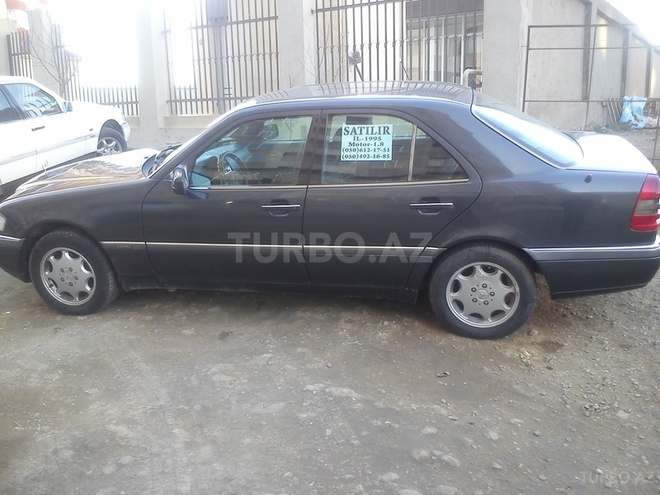 Mercedes C 180 1995, 340,000 km - 1.8 л - Bakı