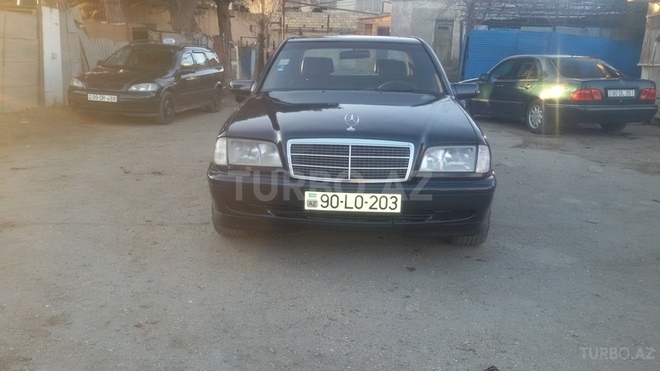 Mercedes C 220 1997, 446,321 km - 2.2 л - Bakı