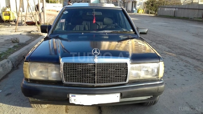 Mercedes 190 1990, 122,000 km - 2.0 l - Bakı