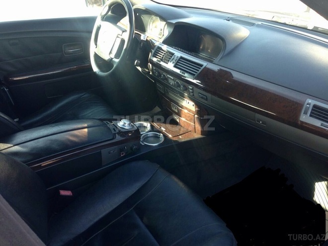 BMW 735 2003, 295,000 km - 3.6 l - Bakı