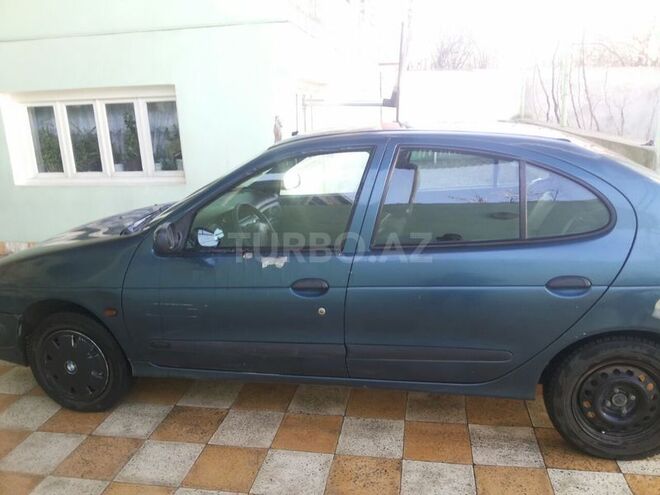 Renault Megane 1998, 320,000 km - 1.6 л - Bakı