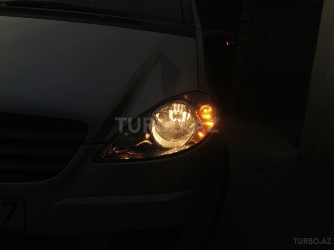 Mercedes A 170 2008, 76,762 km - 1.7 л - Astara