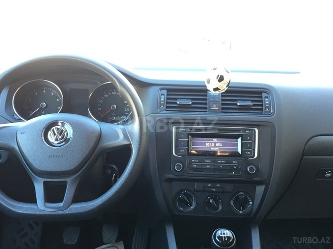 Volkswagen Jetta 2014, 30,000 km - 1.6 l - Gəncə