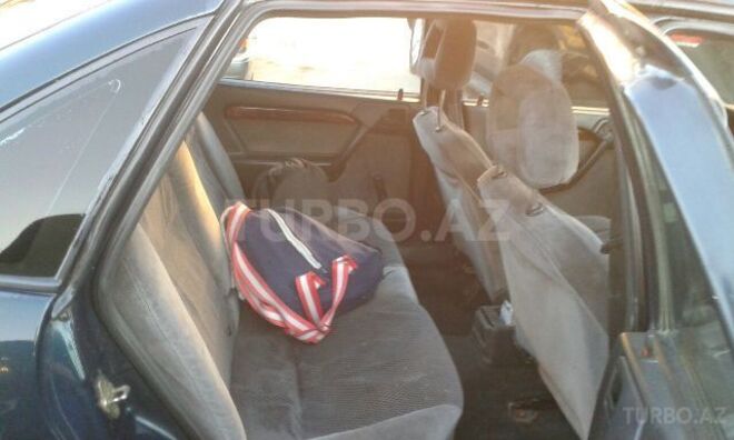 Opel Vectra 1994, 350,000 km - 2.0 l - Bakı