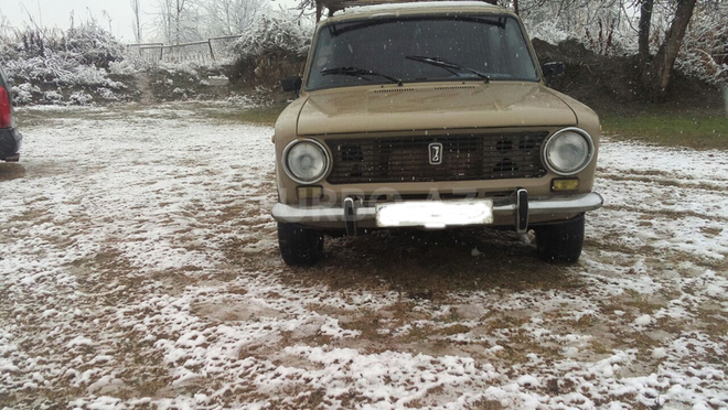 LADA (VAZ) 2102 1985, 110,000 km - 1.3 л - Sabirabad